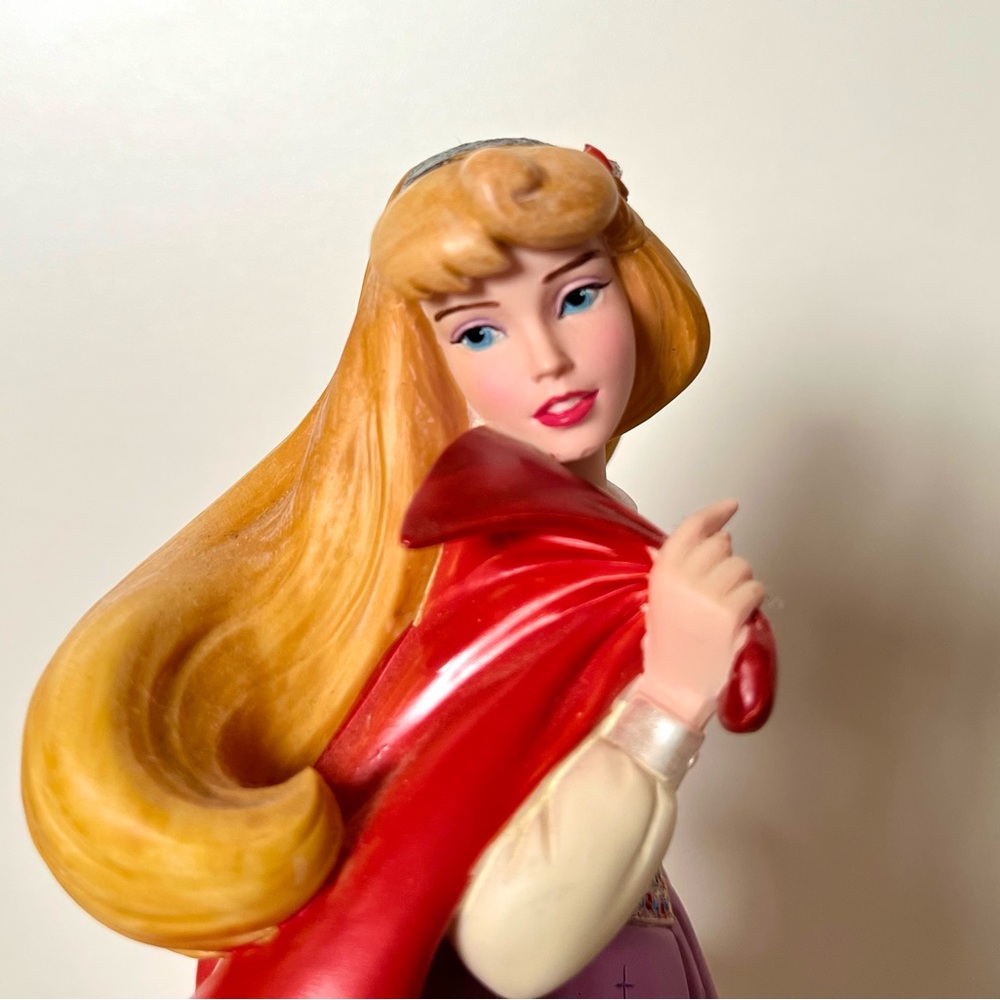 Disney Showcase Enesco Sleeping Beauty Aurora Briar Rose Statue Figurine - Picture 7 of 7